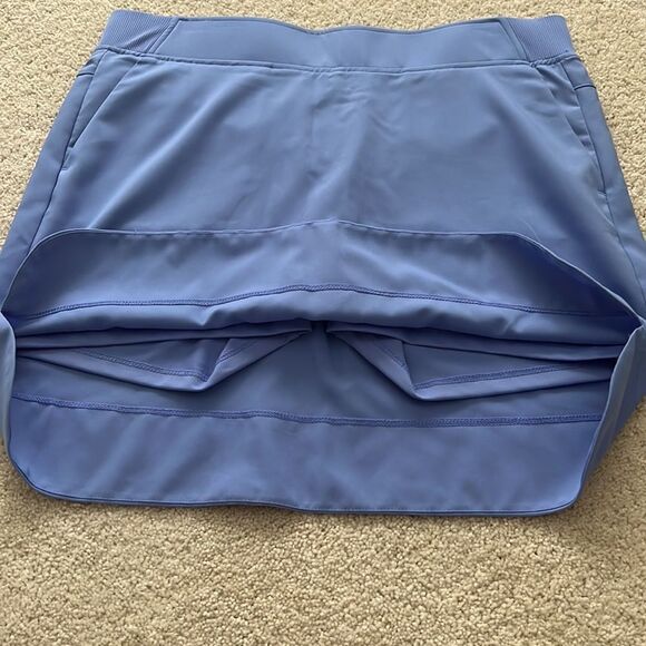 Cypress Club Women's Skort Built-in Shorts Tummy Smoothing Size M - Picture 2 of 5